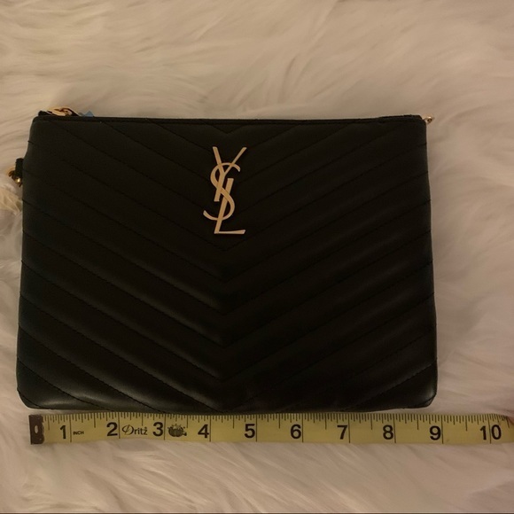 Saint Laurent Classic Monogram - Picture 8 of 9